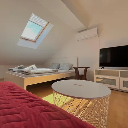 Loft Vista Mare شقة زادار