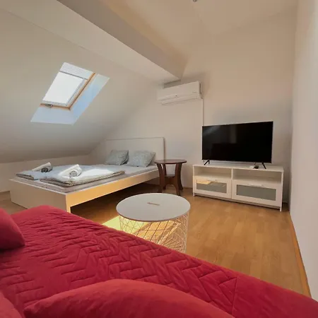 Loft Vista Mare شقة زادار